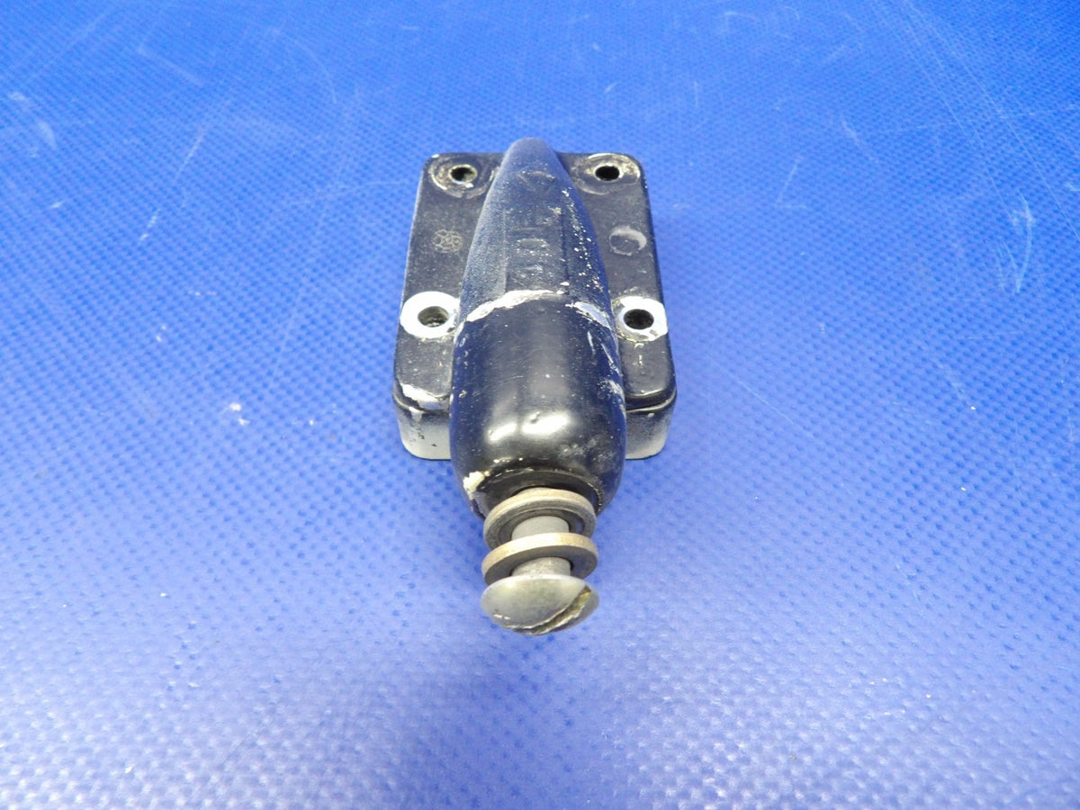Piper Cheyenne Cabin Door Snubber Attachment Bracket P/N 48348-00 (0626-1349)4