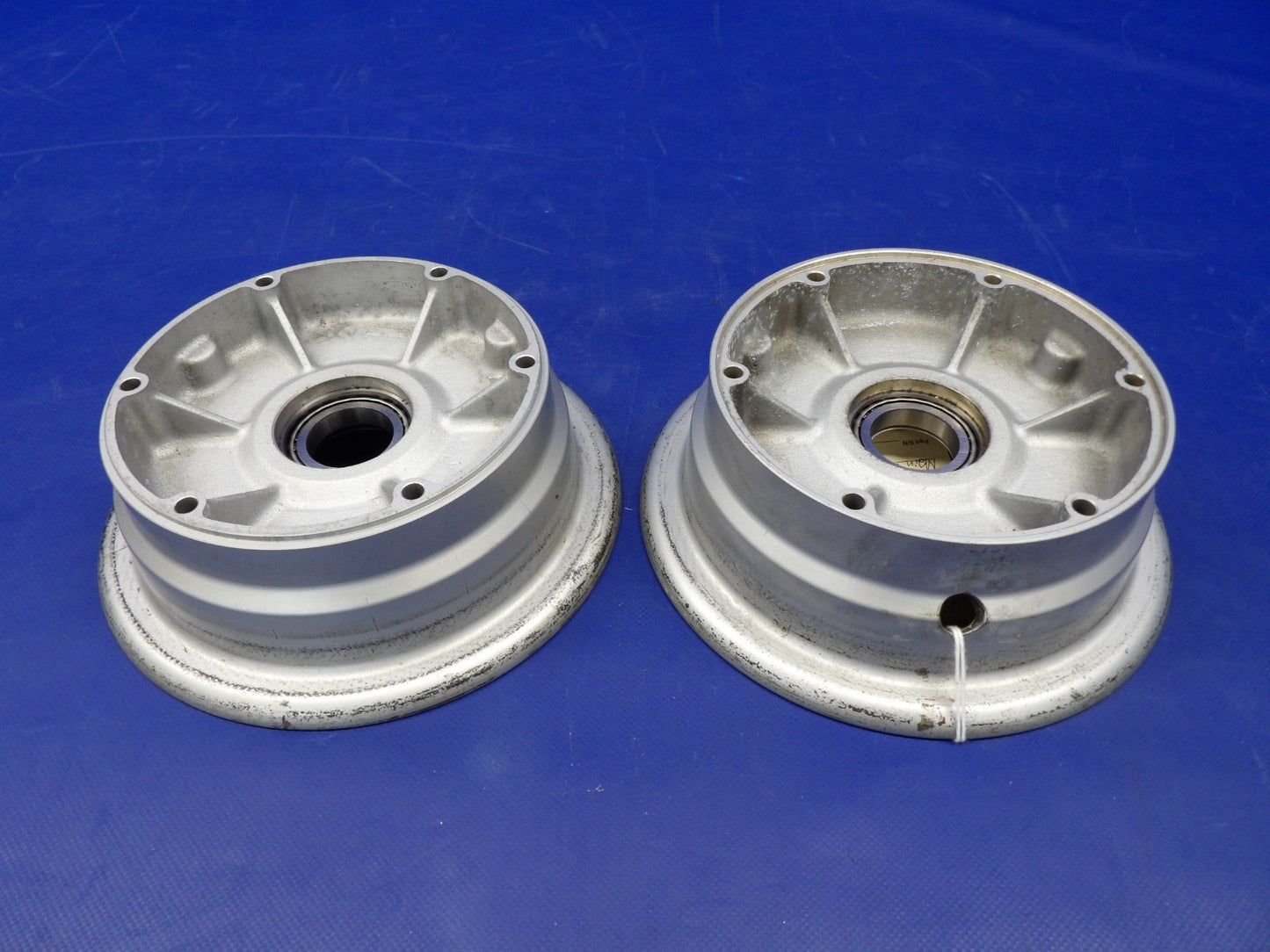 Beech F35 Bonanza Cleveland 40-98 7.00-8 Main Wheel P/N 161-02300 (0726-2094)9