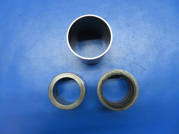 Piper PA-23 Main Gear Bearings: Piston, Gland & Spacer 751-363 LOT (0724-1866)