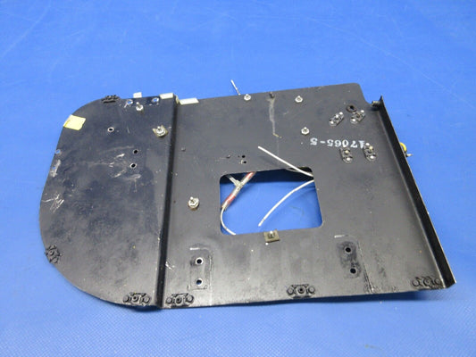 Piper PA-23-250 Aztec Pedestal Plate Assy LH P/N 17065-05 (0624-861)