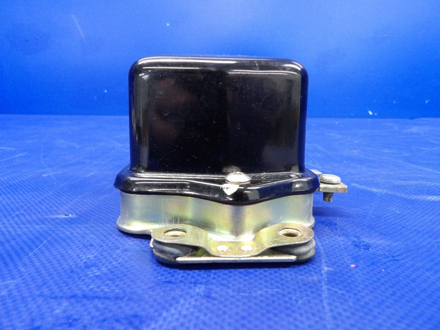 Globe GC-1B Swift Electrodelta Voltage Regulator 12V P/N VR300-14-25 (0326-414)3