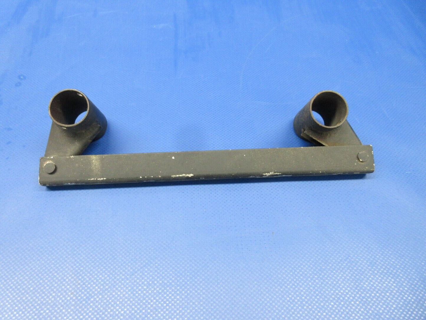 Cessna 210 / 210N Seat Torque Tube Interconnect Channel P/N 0514032-1 (0424-614)