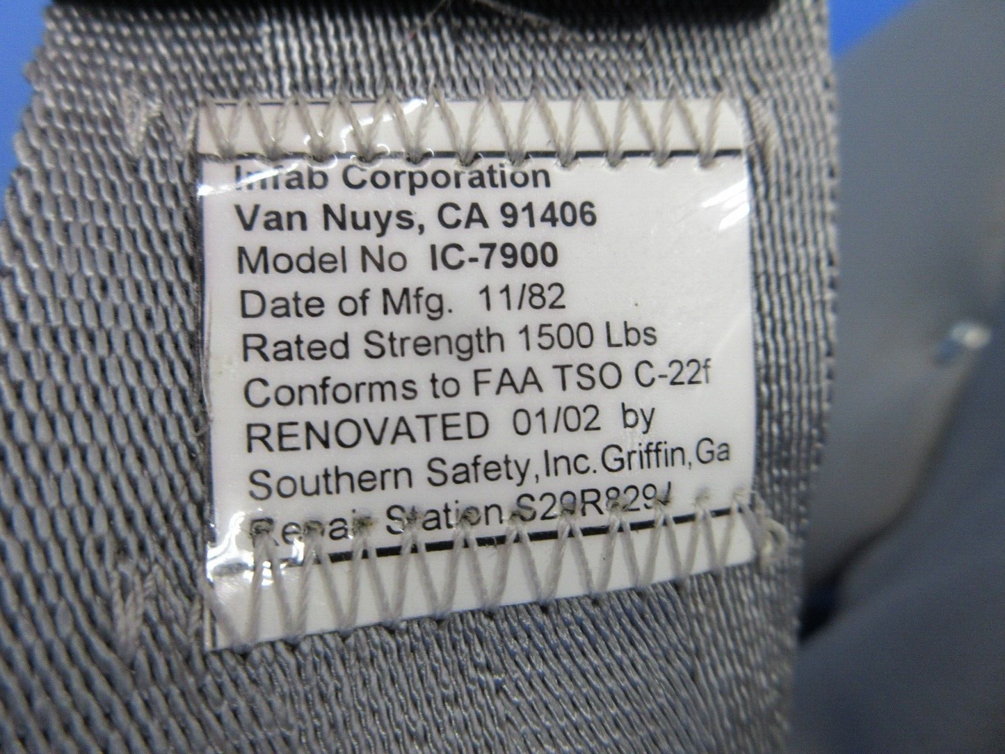 Piper PA-23-250 Aztec Center Seat Assy RH P/N 16481-03 (0624-1353)