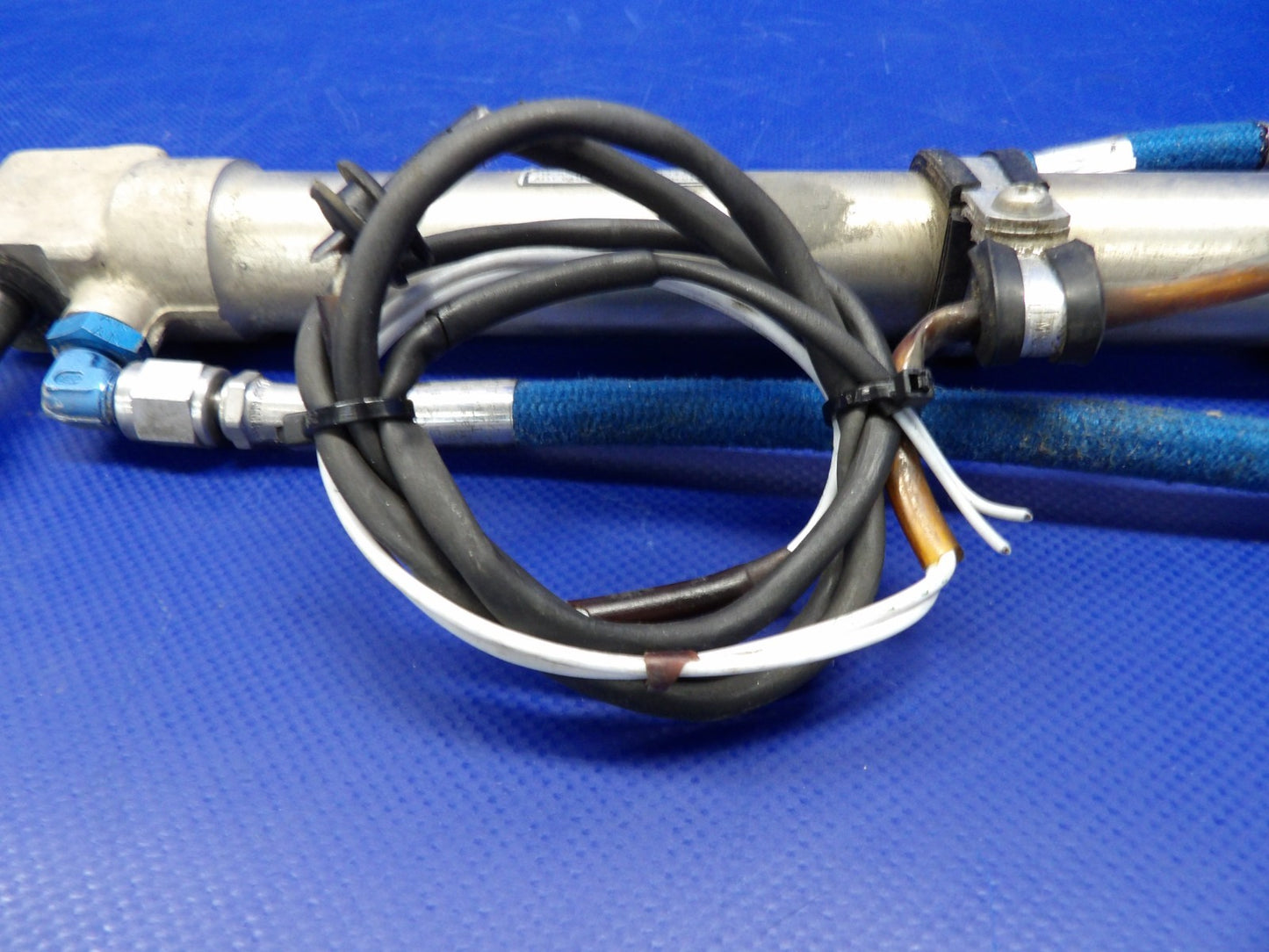 Cessna 172 / 172RG Nose Gear Actuator P/N 1280514-9 (0626-1489)4