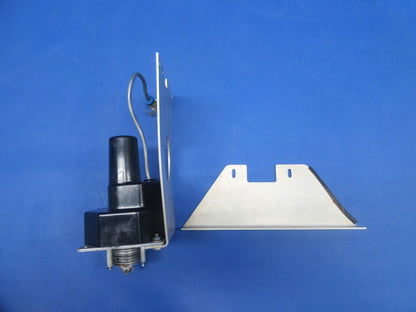 Edo-Aire Mitchell Roll Servo & Bracket 1C363-1-269R (1024-733)