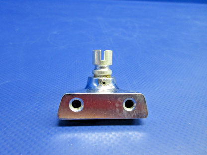 Cessna Window Latch Bracket P/N 1411202-201 NOS (0826-899)2