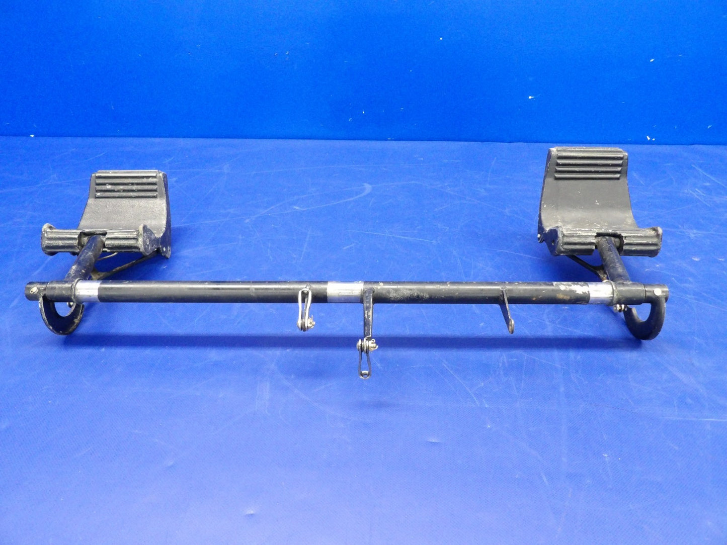 Cessna 421 Rudder Pedals & Torque Tubes P/N 0861706-1 (0726-2087)5