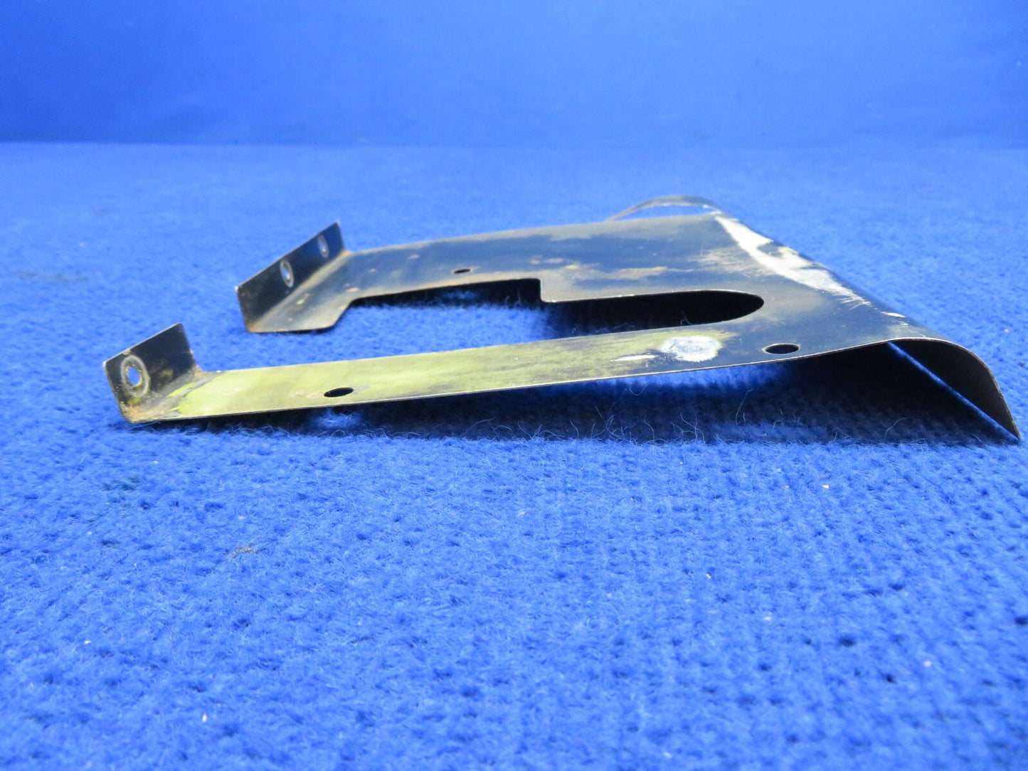 Cessna 150 / 150F  Rudder Bar Shield RH P/N 0411971-1 (0822-625)4