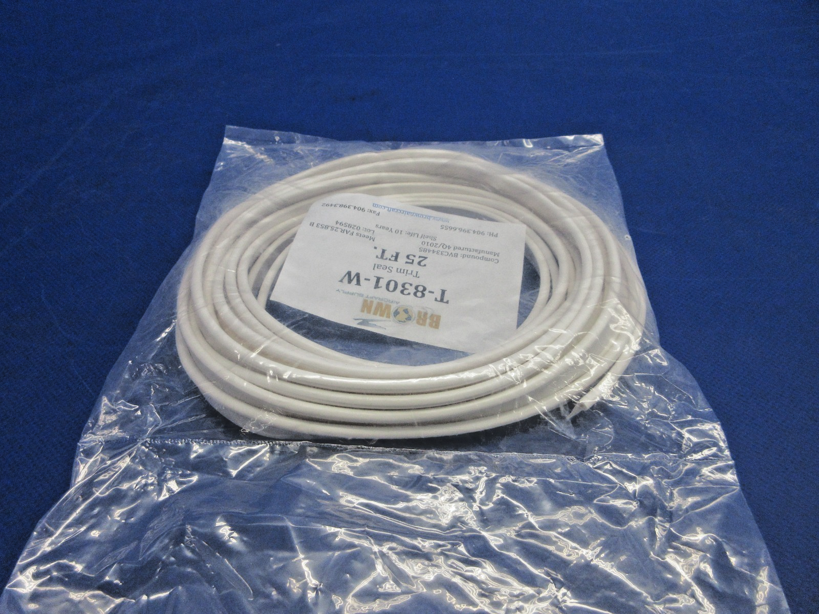 Brown Aircraft Supply White Trim Seal P/N T-8301-W LOT OF 4 NOS (0426-761)13