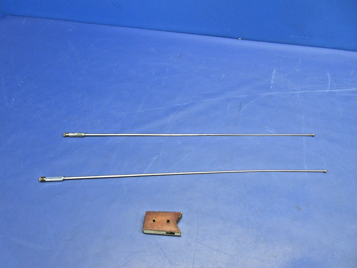 Cessna / Aircraft / Aviation / VOR Antenna P/N 97277 (0926-833)0