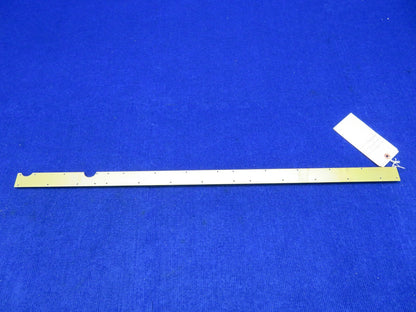 Cessna 172 / 182 / McFarlane Seat Rail RH OTBD NOS P/N MC0511293-4 (0222-377)6