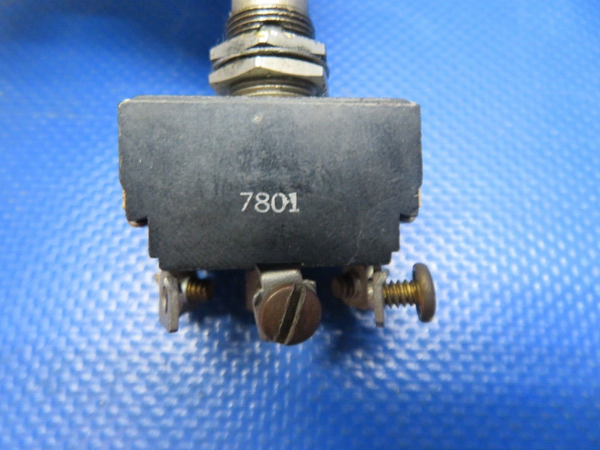 Piper PA-32RT-300T Cutler-Hammer Landing Gear Switch w/ Knob 487-936 (1024-212)