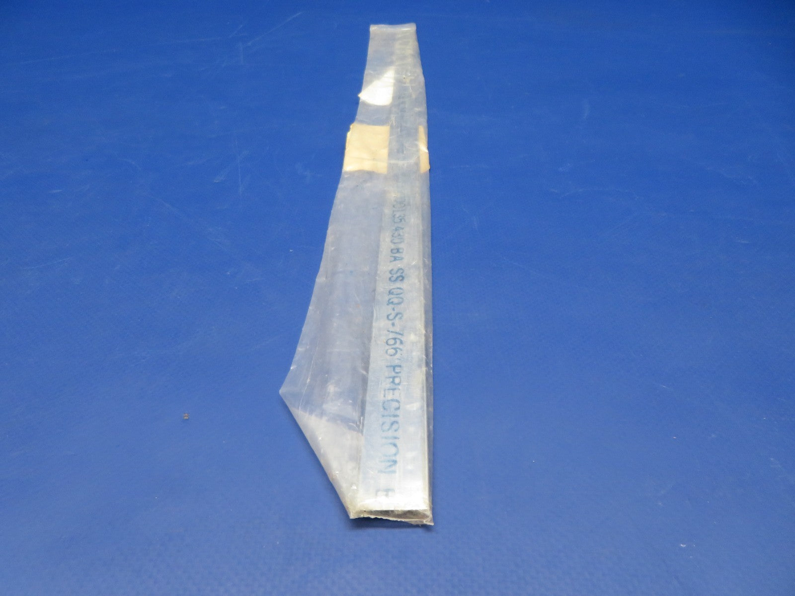 Cessna 208 / 208B Cargo Door Trim P/N 2615081-1 NOS (0326-121)11