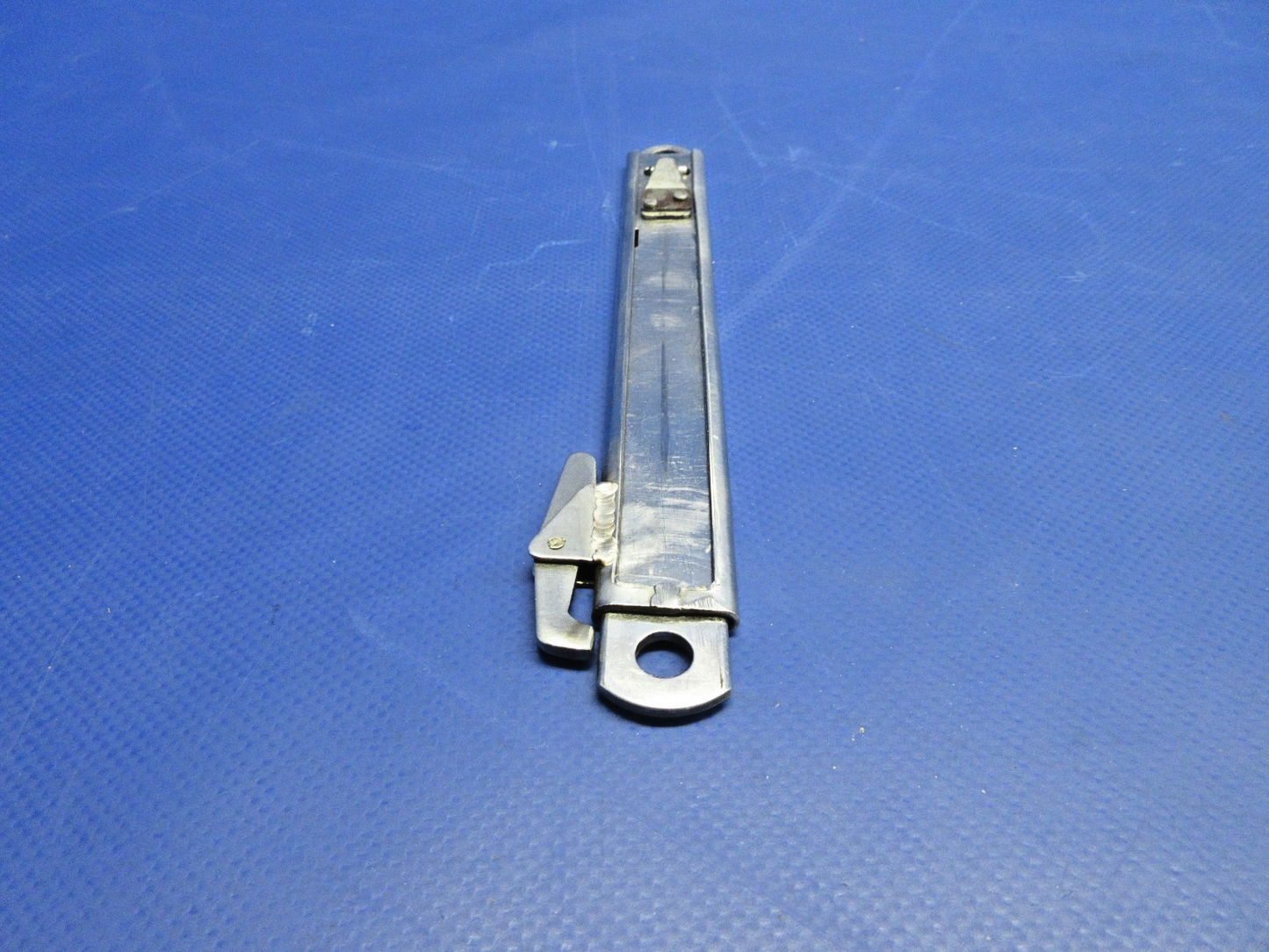 Cessna 421 Upper Main Door Stop P/N 5211183-2 (0726-737)7