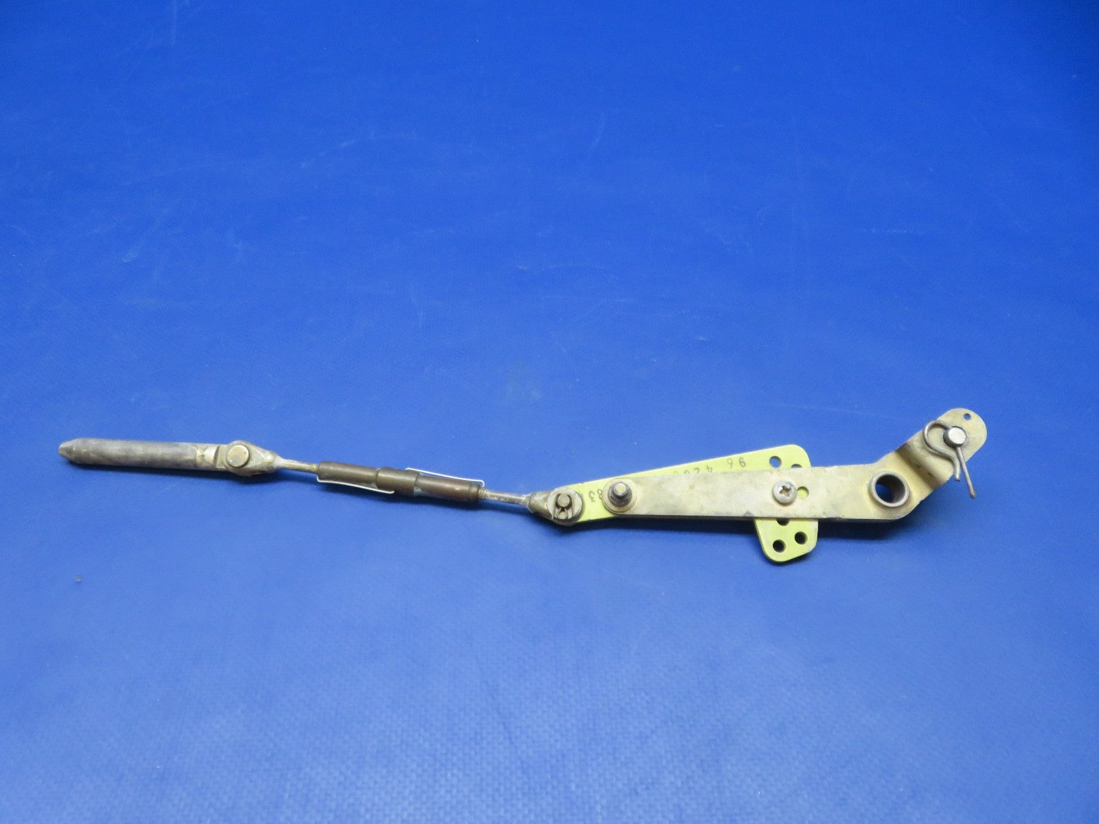 Beech 58 Cabin Door Latch, Bellcrank & Pin w/ Guide P/N 96-420033-47 (0326-155)8