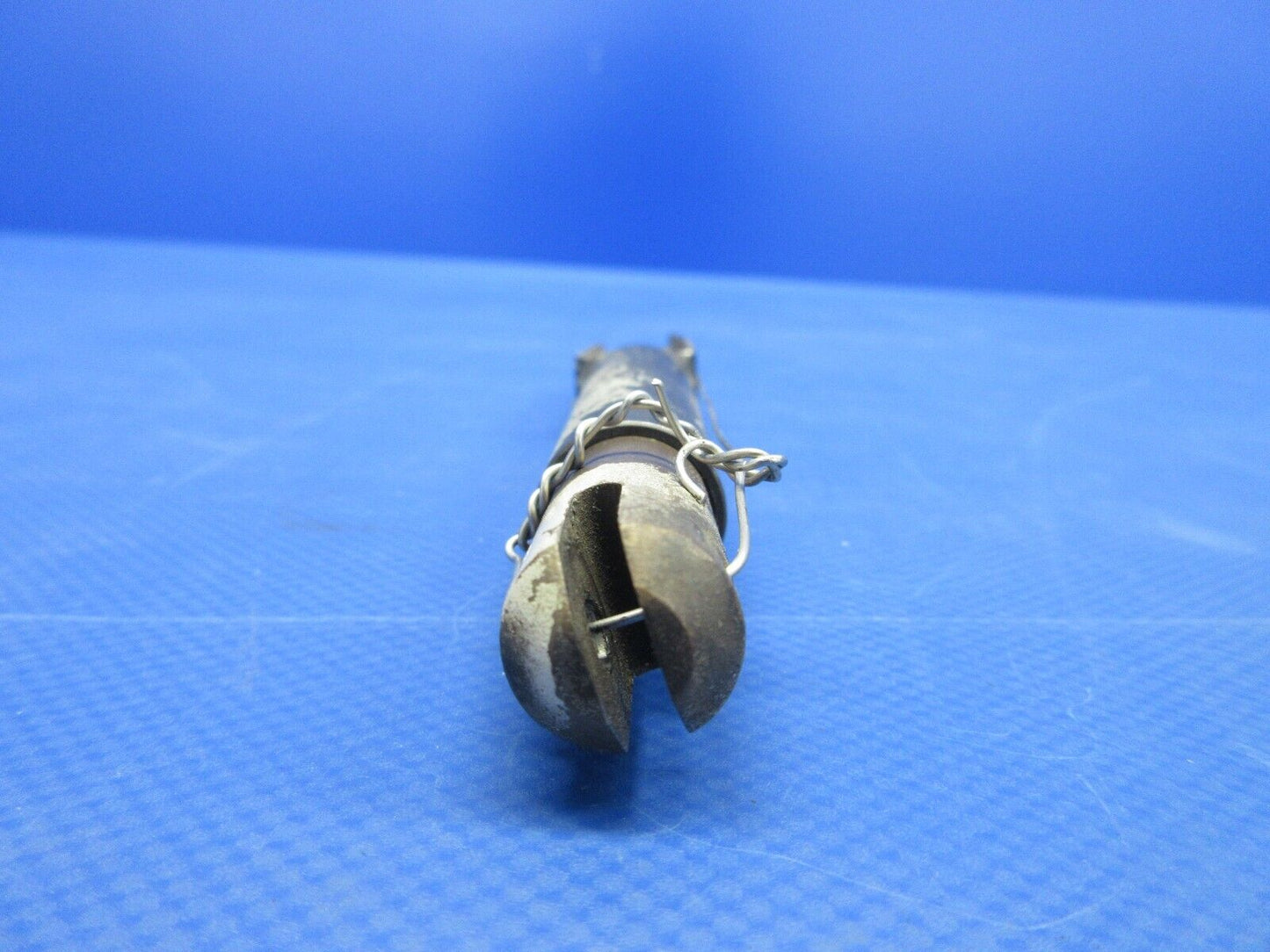 Cessna 210 Main Gear Downlock - Serviceable P/N 1241643-2 (0424-1281)
