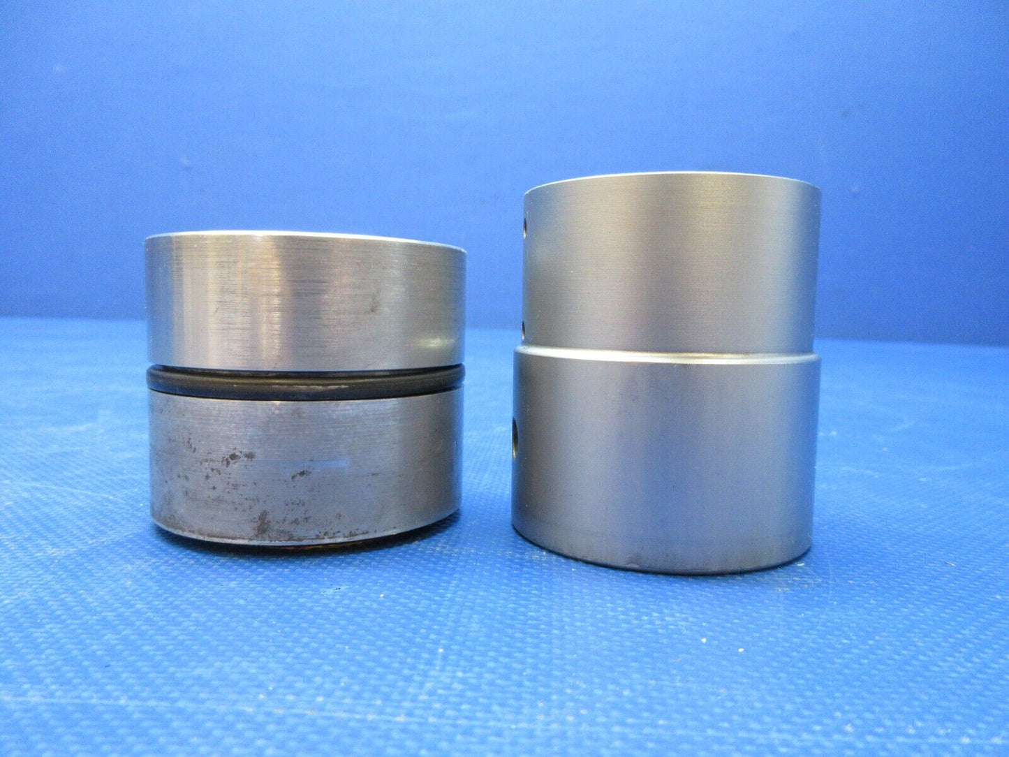 Piper PA-34-200T Seneca II MG Bearings Upper & LWR P/N 67036-00 (0924-1379)