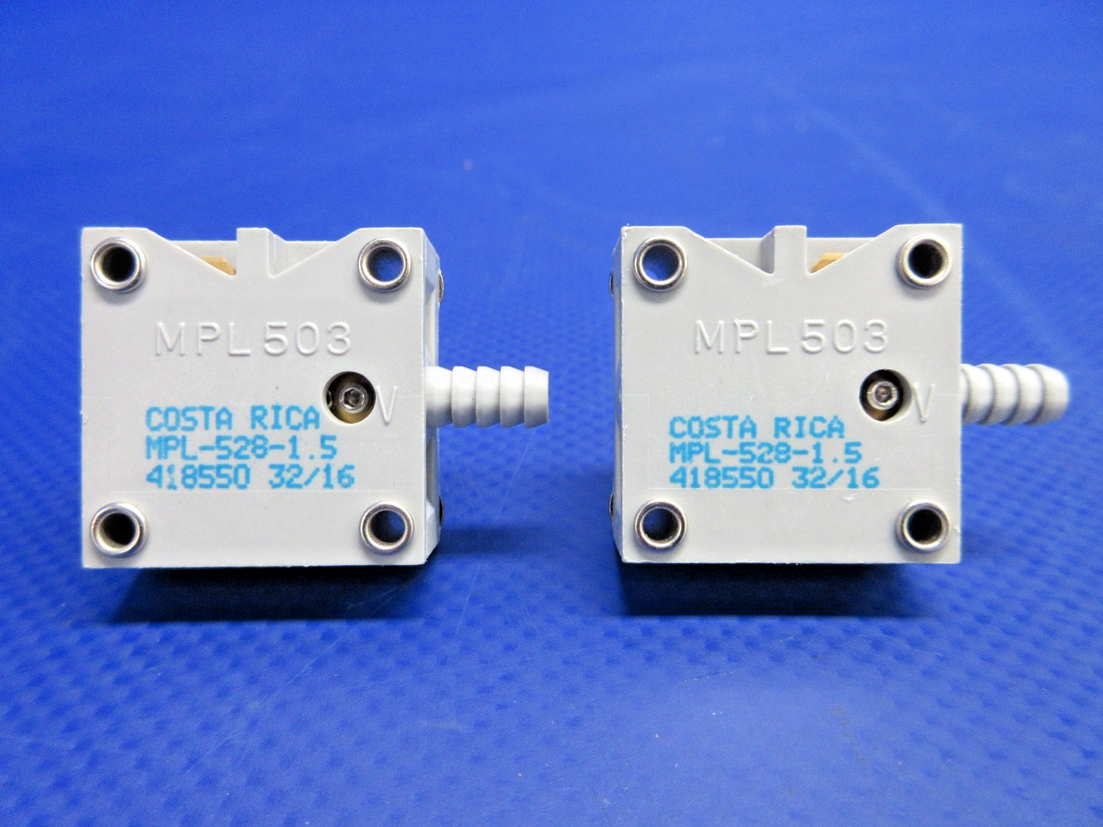 Cirrus Differential Pressure Switch P/N 12801-001 LOT OF 2 NOS (0326-1006)1