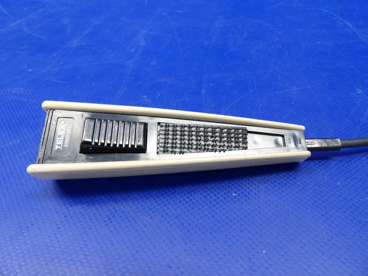 Cirrus SR22 Telex "ice cream cone" Handheld Microphone P/N 62800-001 (0926-1218)7