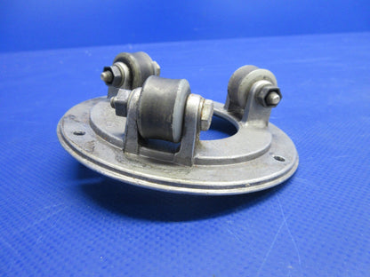 Beech D95A Travel Air Control Column Hanger P/N 35-524125 (0326-786)10