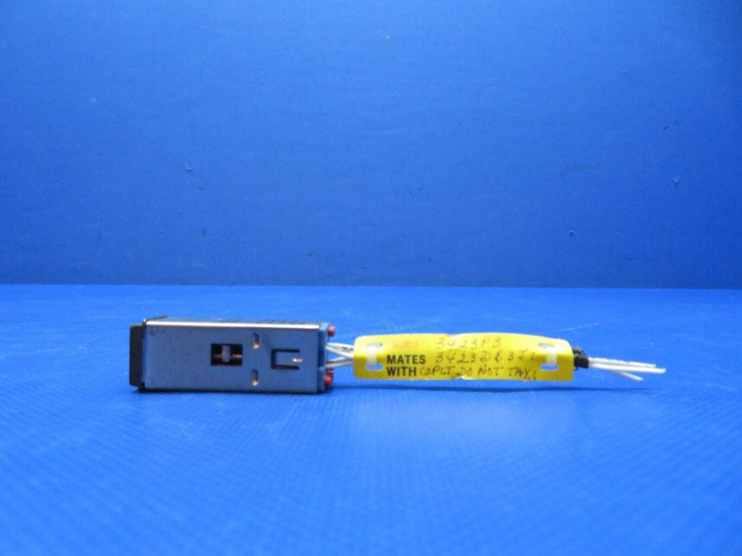 Aerospace Optics Annunciator P/N 32245 TESTED (0324-195)