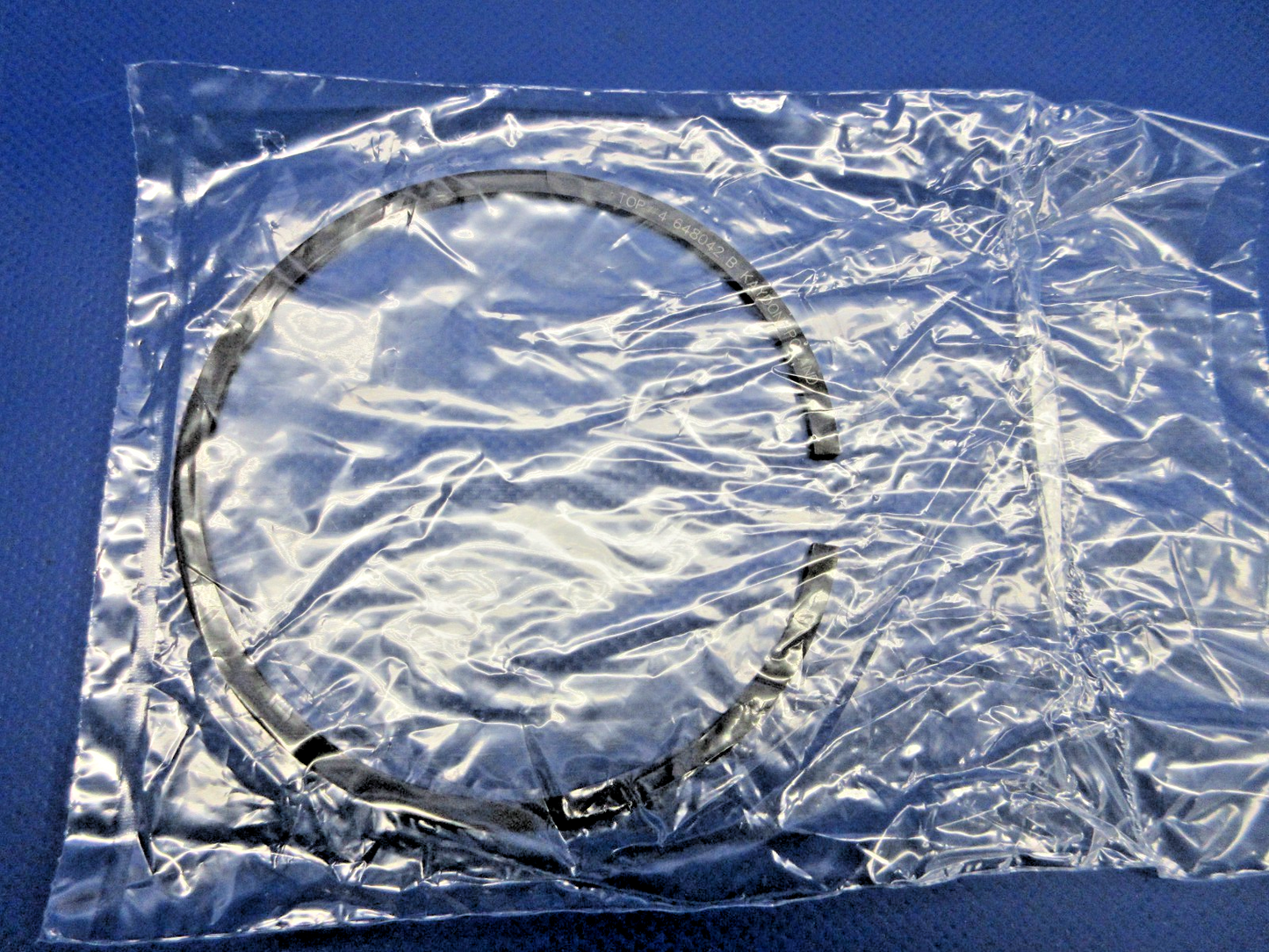 Continental Piston Ring Set P/N 649225 NOS (0426-752)2