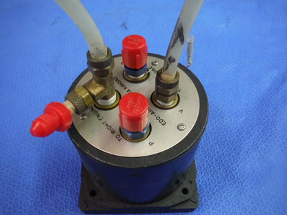 Beech Fuel Flow Indicator P/N 96-384069-1 Alt P/N 1UC28-204-8  (1015-235)