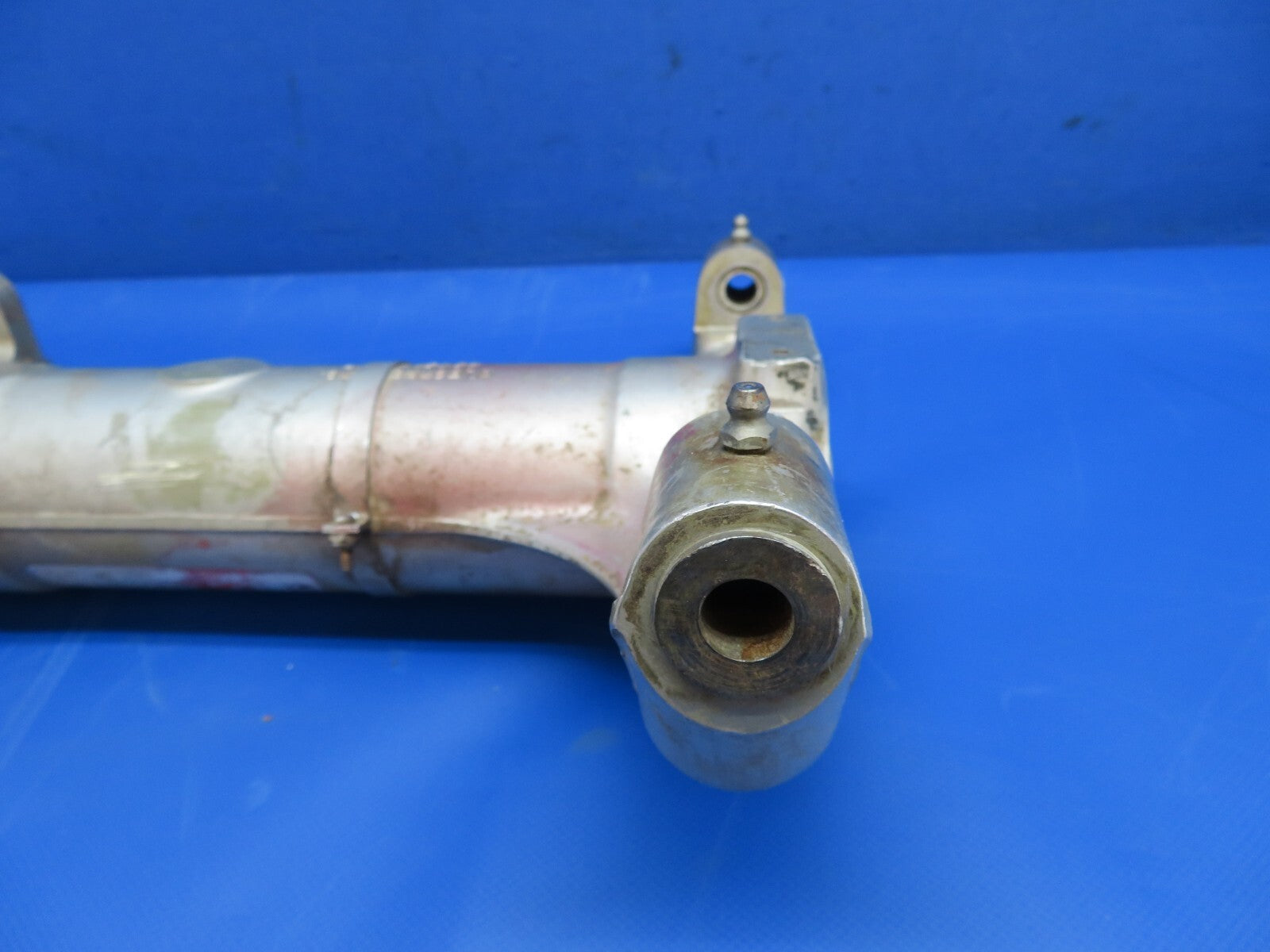 Piper PA-23 Nose Gear Trunnion P/N 19273-00, 19273-02 (1224-1340)16