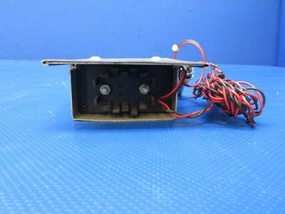 Davtron Outside Air Temperature Indicator w/ Probe P/N M301F UTT (0924-1404)