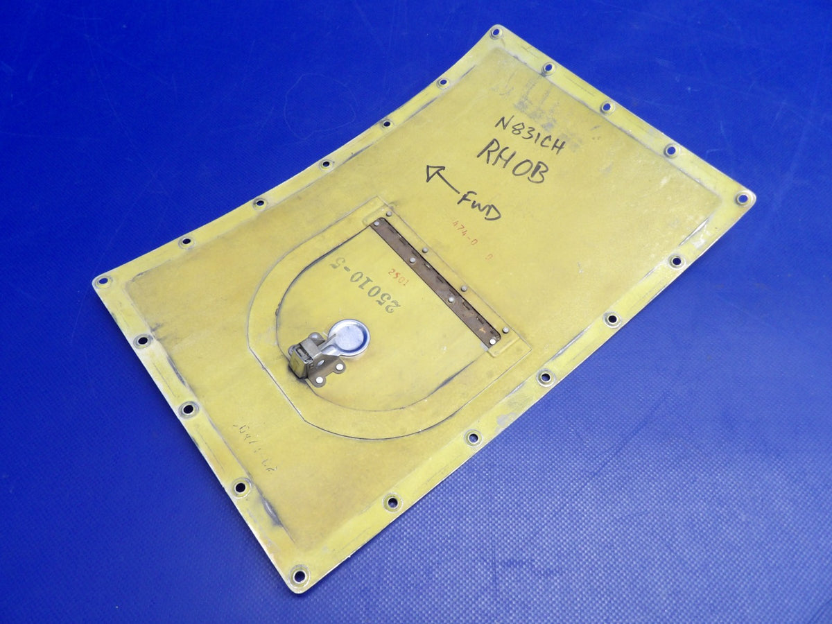 Piper PA-31T1 Cheyenne Engine Nacelle Oil Access Door P/N 50474-0 (0626-1417)10