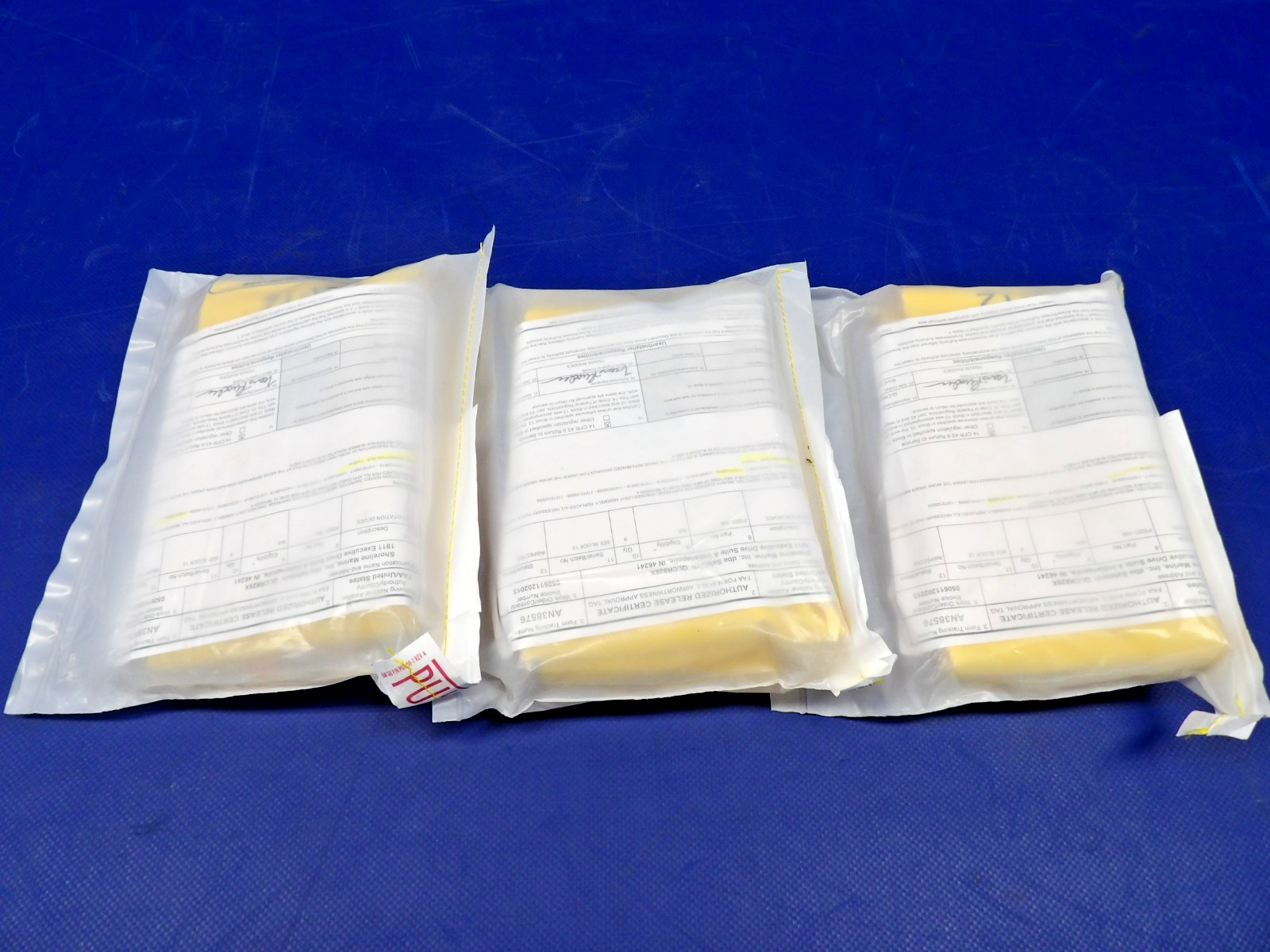 Eastern Aero Individual Floatation Device P0201-105 LOT OF 3 NOS (0426-13647