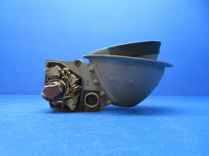 Grimes Landing / Taxi Light P/N G-8090 FOR PARTS (0424-271)