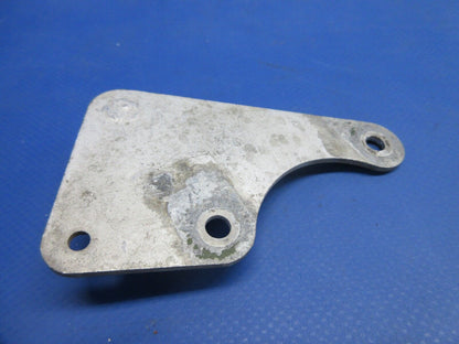 Piper PA-32RT-300T Lance II Engine Control Mount Plate Assy 98645-06 (0924-832)