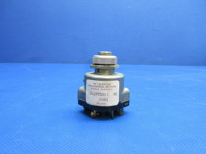 Beech C23 Sundowner Continental Magneto Switch NO KEY 10-357200-1 (0724-1938)