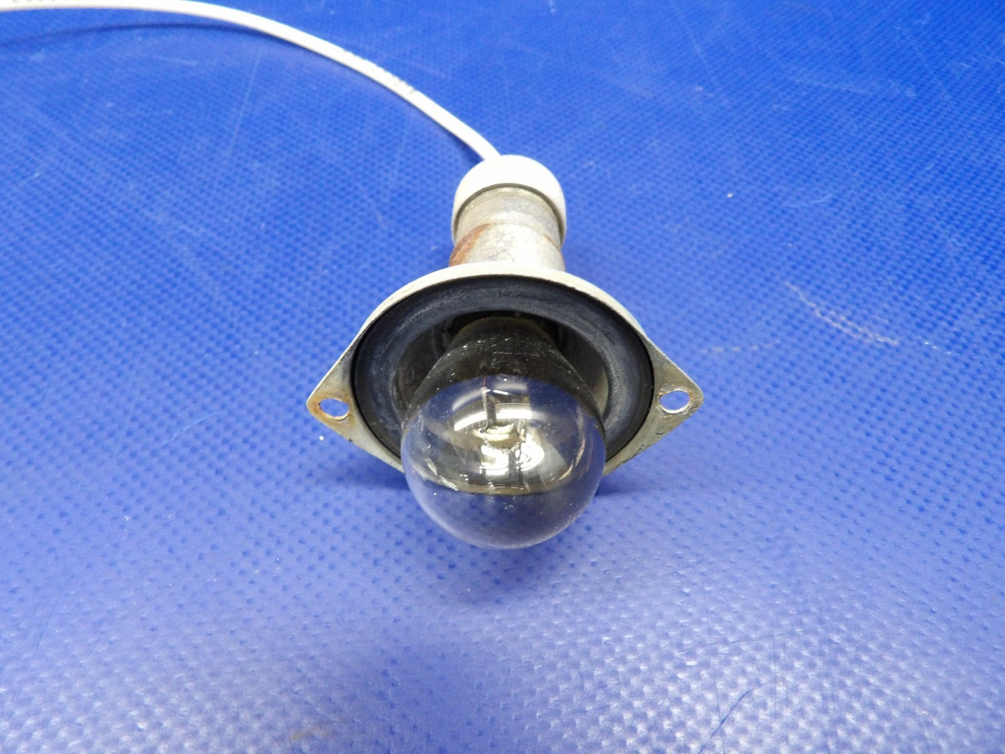 Mooney M20E Grimes Rear Position Light 13V P/N A2064-12 TESTED (0626-1506)4