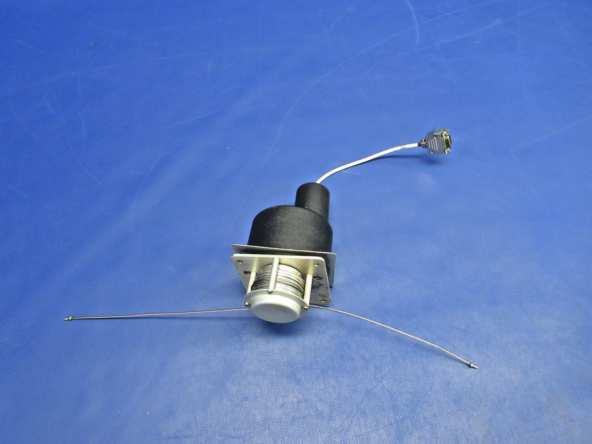 Cirrus SR22 S-Tec Pitch Servo P/N 0108-15-P4 (0926-788)1