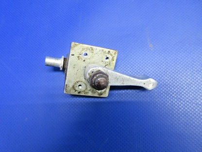 Cessna 310 / 310I Fuel Valve Gear & Handle P/N 0513107 (0326-814)1