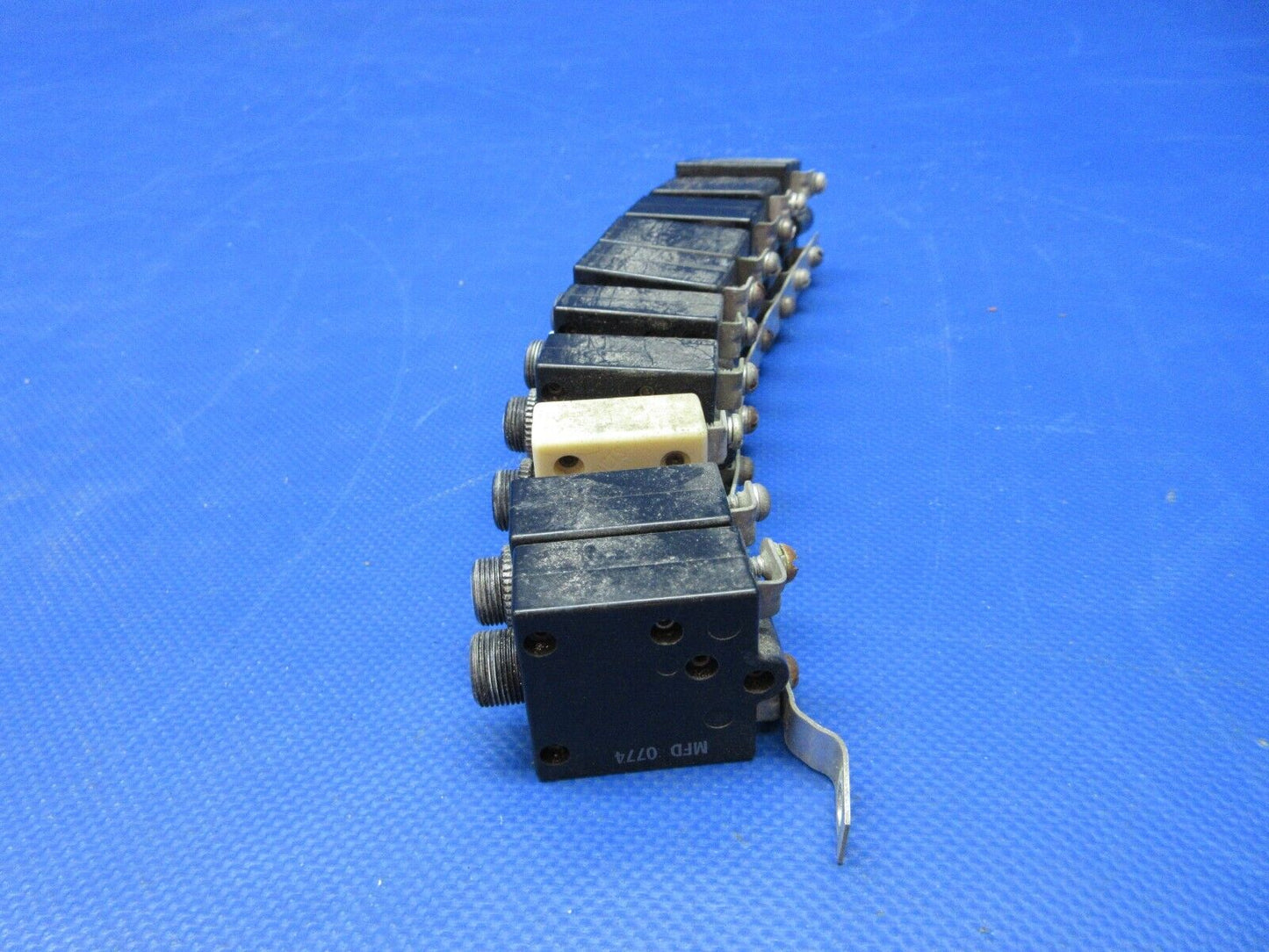 Cessna Wood Electric Circuit Breakers P/N 1600-041-01008 LOT OF 18 (0924-1367)