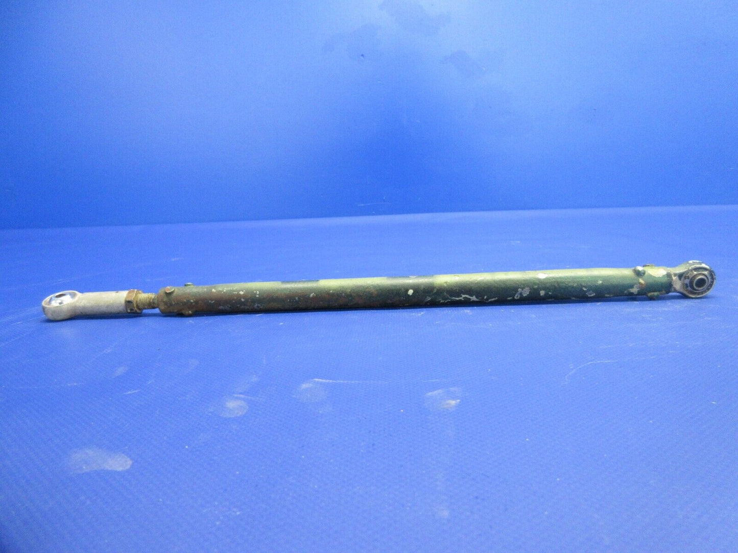 Bell 47J-2 Helicopter Lateral Cyclic Control Tube P/N 47-725-870-3 (1124-941)