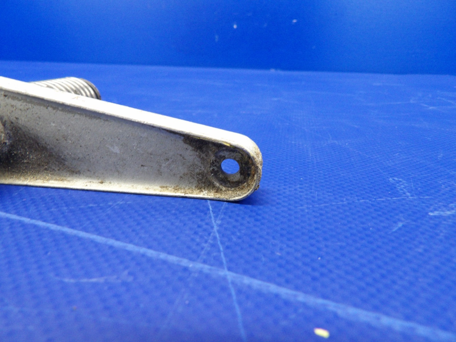 Beech 95 / D95A Travel Air Nose Gear Door Actuator P/N 95-820006-1 (0326-404)8