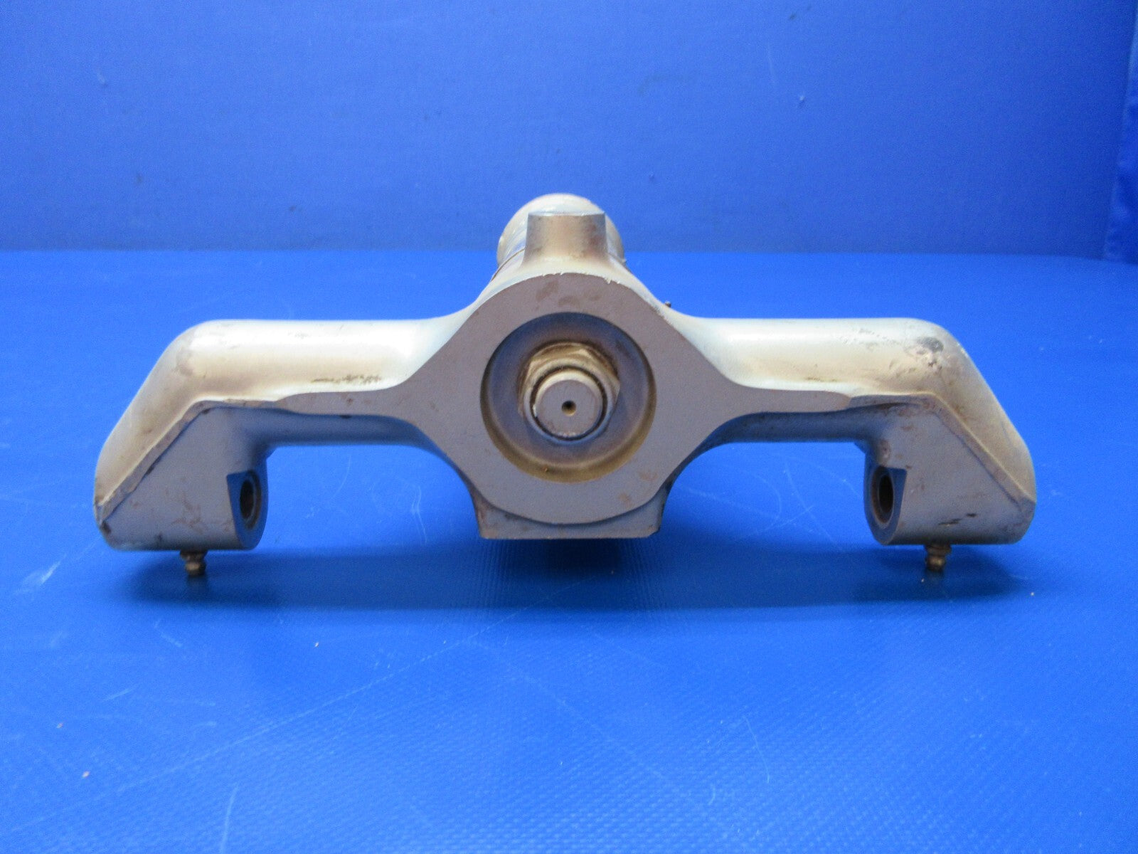 Piper PA-23 Nose Gear Trunnion P/N 19273-00, 19273-02 (1224-1340)6