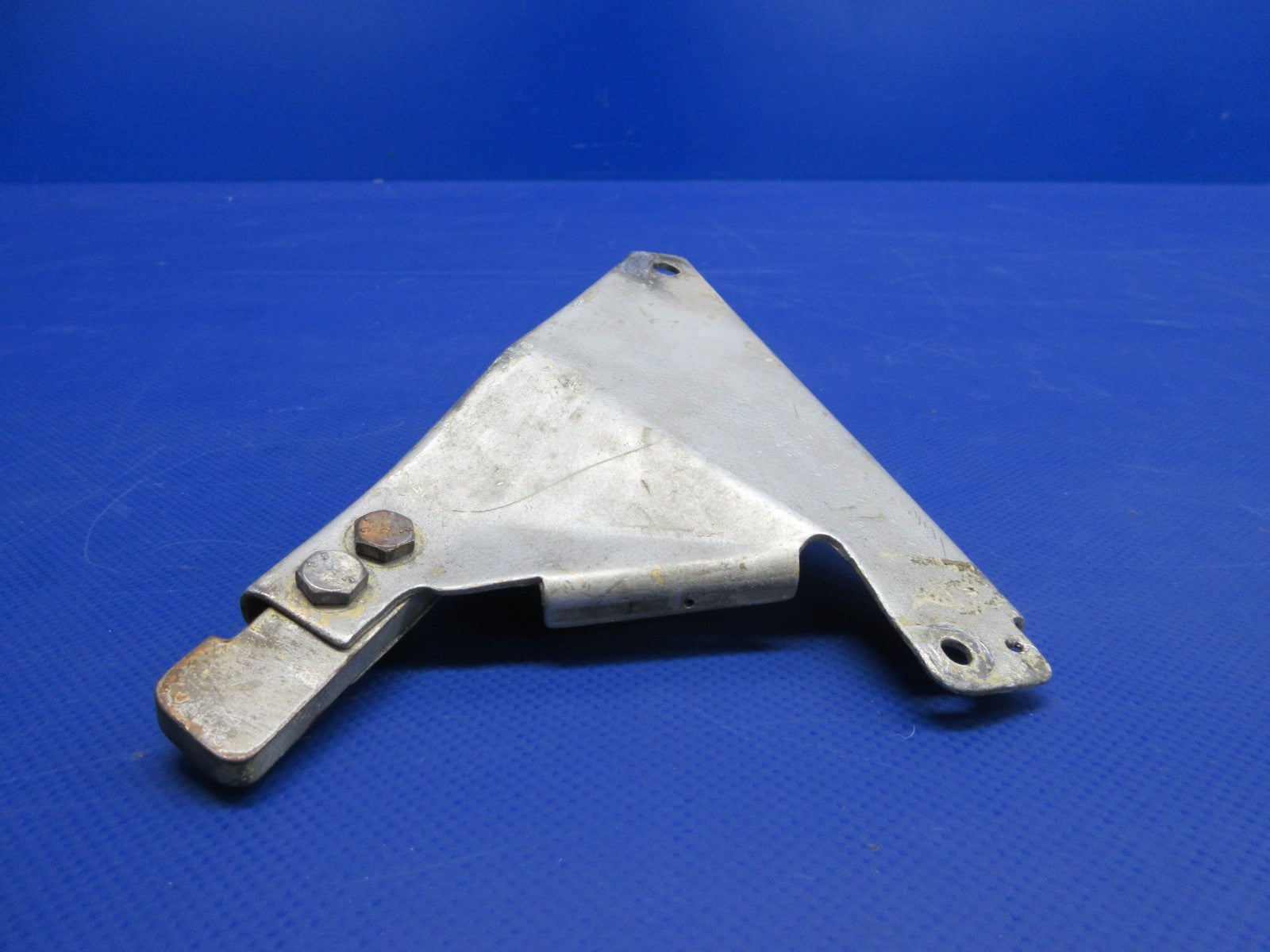 Beech 95 / D95A Travel Air LH Main Gear Up Lock P/N 35-815077-8 (0326-799)7