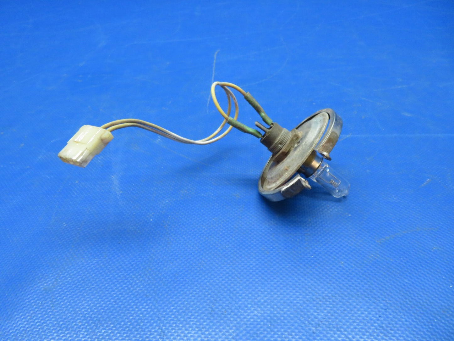 Cessna 172 / 172P Flashing Beacon Light Assy 24v C621001-0102 TESTED (0824-144)6