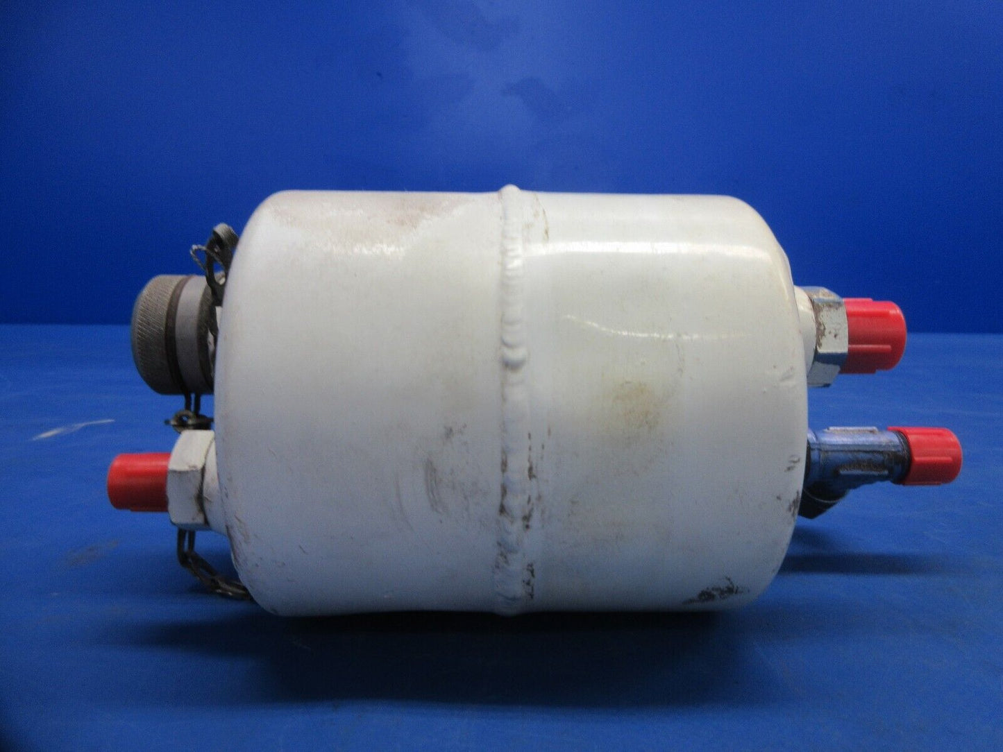 Bell 47J-2 Helicopter Hydraulic Reservoir P/N 47-691-001-1 (1124-917)