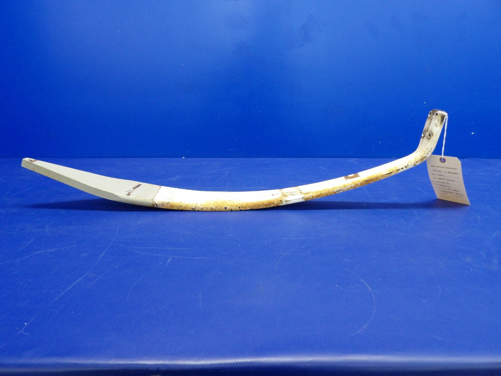 Cessna 182 / 182L Right Hand Main Landing Gear Spring P/N 0741601-1 (0226-2039)1