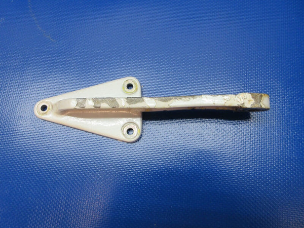 Bell 47J-2 Helicopter RH Cabin Door Upper Hinge Half P/N 47-382-127-6(1124-1460)