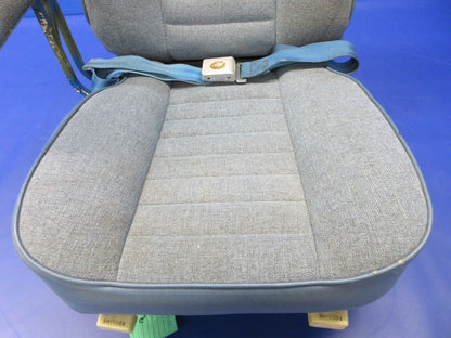 Cessna 310 / 310Q LH Center Seat P/N 0812822-13 (1124-1431)