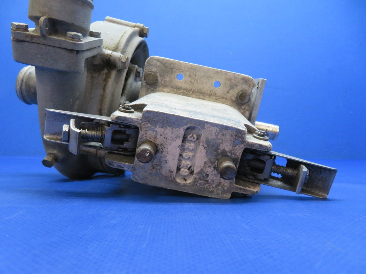 Air Tractor AT-301 Agrinautics 65200 Series Spray Pump & Pump Mount (0426-100)19
