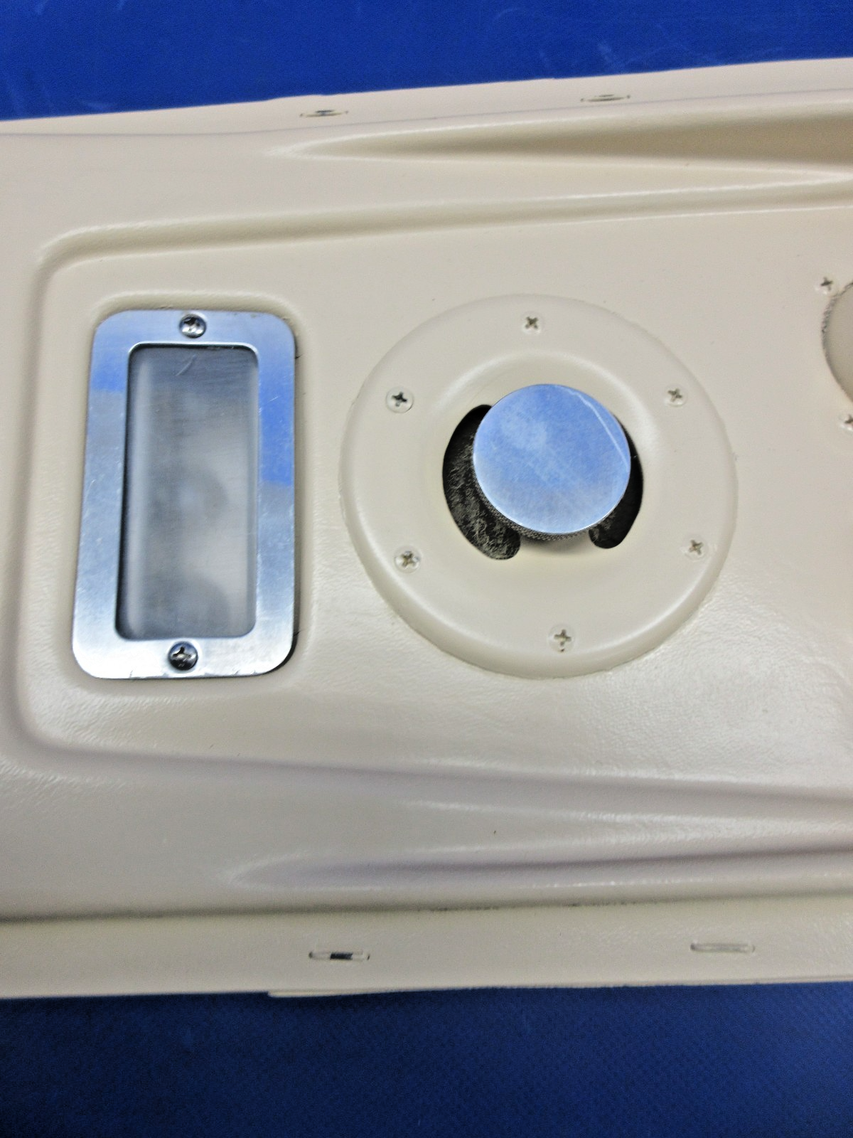 Beech D95A Travel Air Overhead Lights & Air Ducts P/N 35-550561-39 (0326-958)4