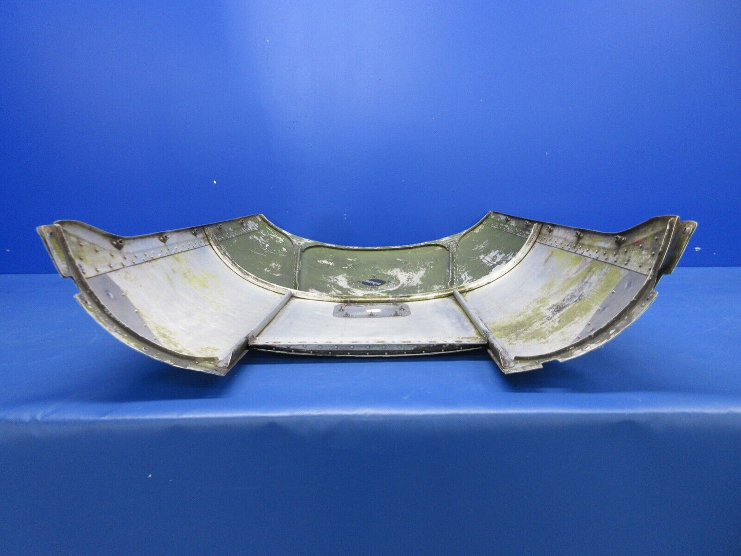 Piper PA-34-200T Seneca II Bottom Cowl Assy P/N 37207-104 (0524-1952)